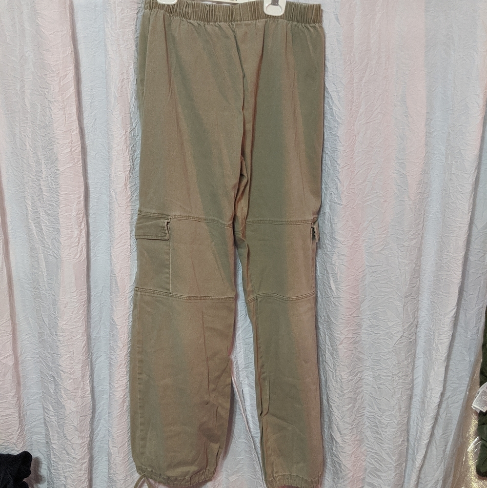 Cargo pants